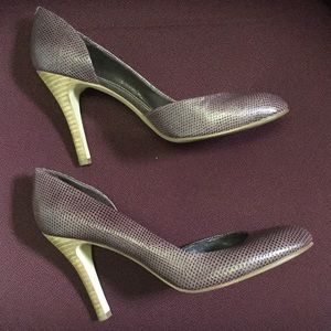 Nine West pumps